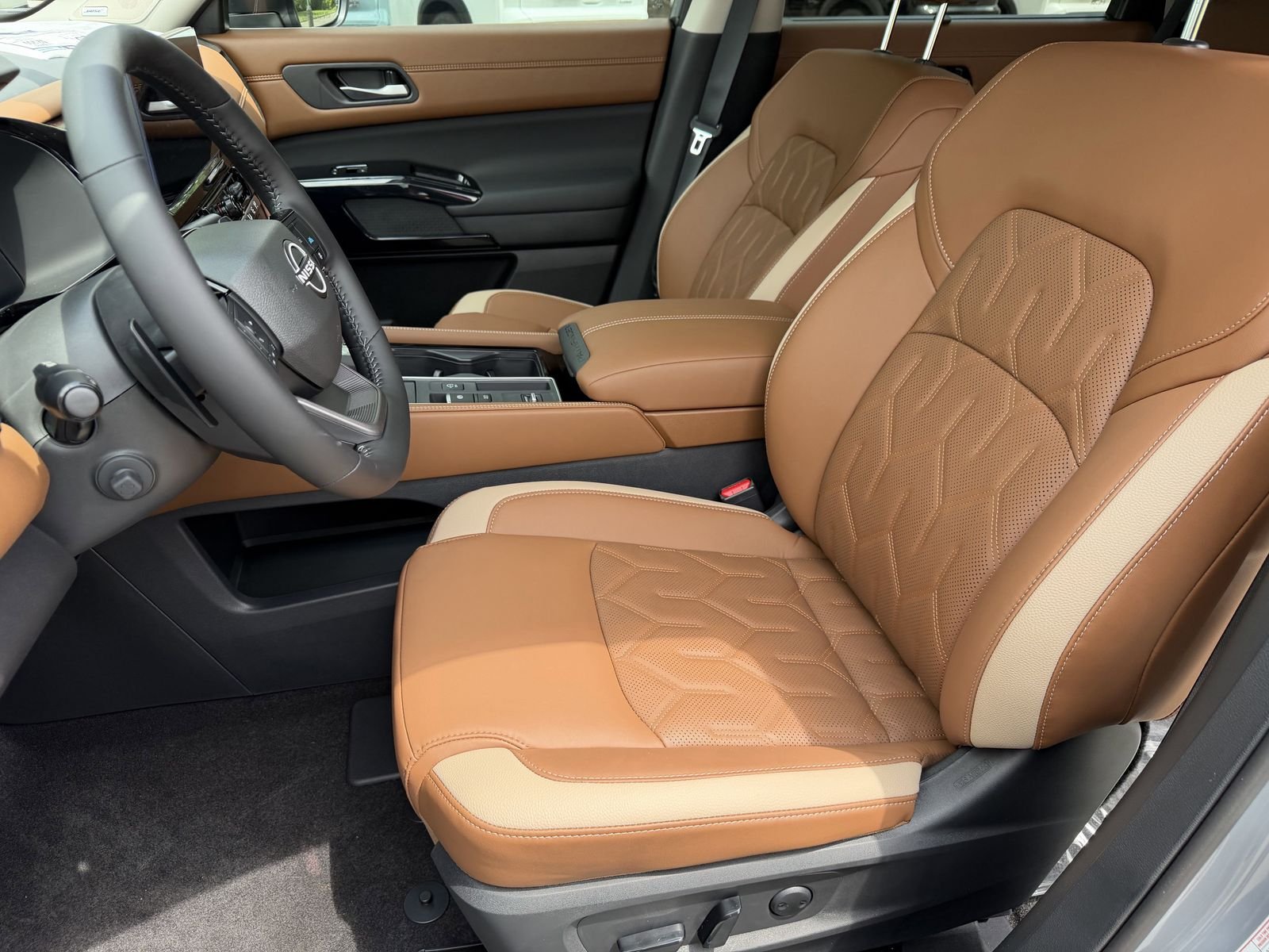 New 2026 Gray Nissan Platinum image 22