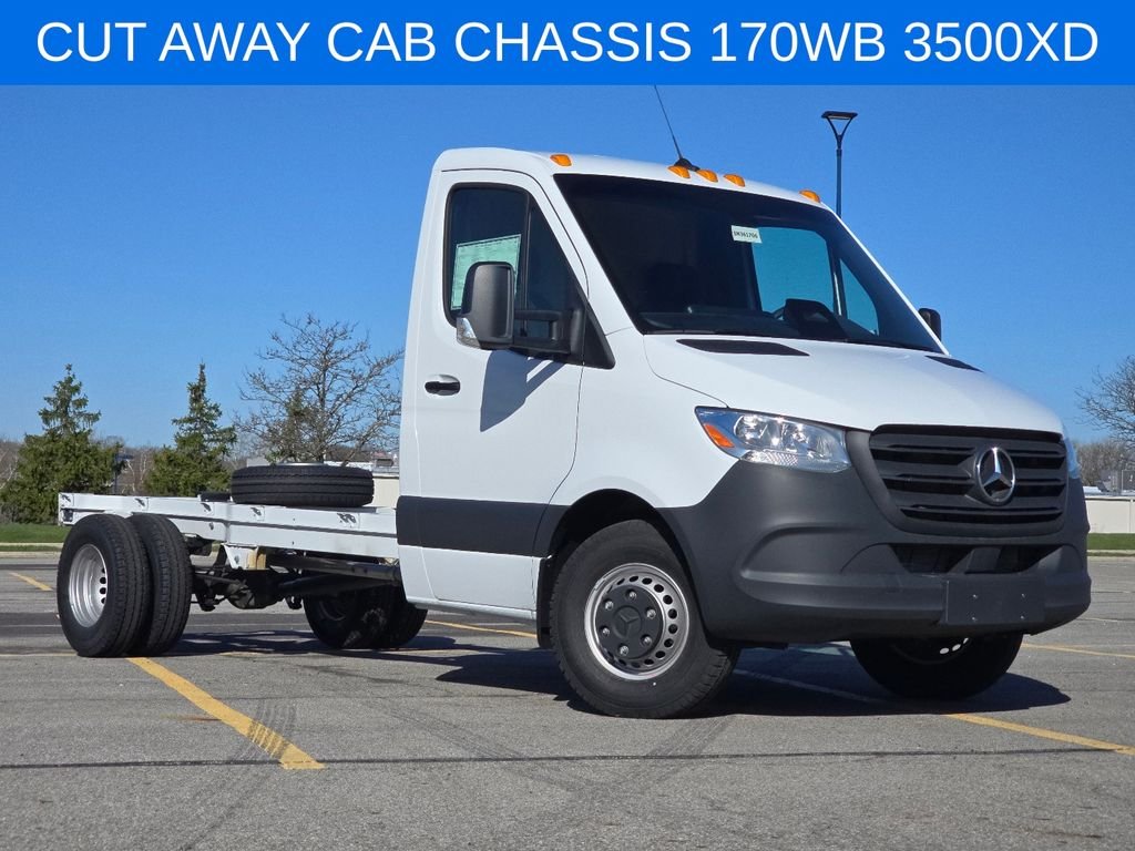 2025 Mercedes-Benz Sprinter Cab Chassis