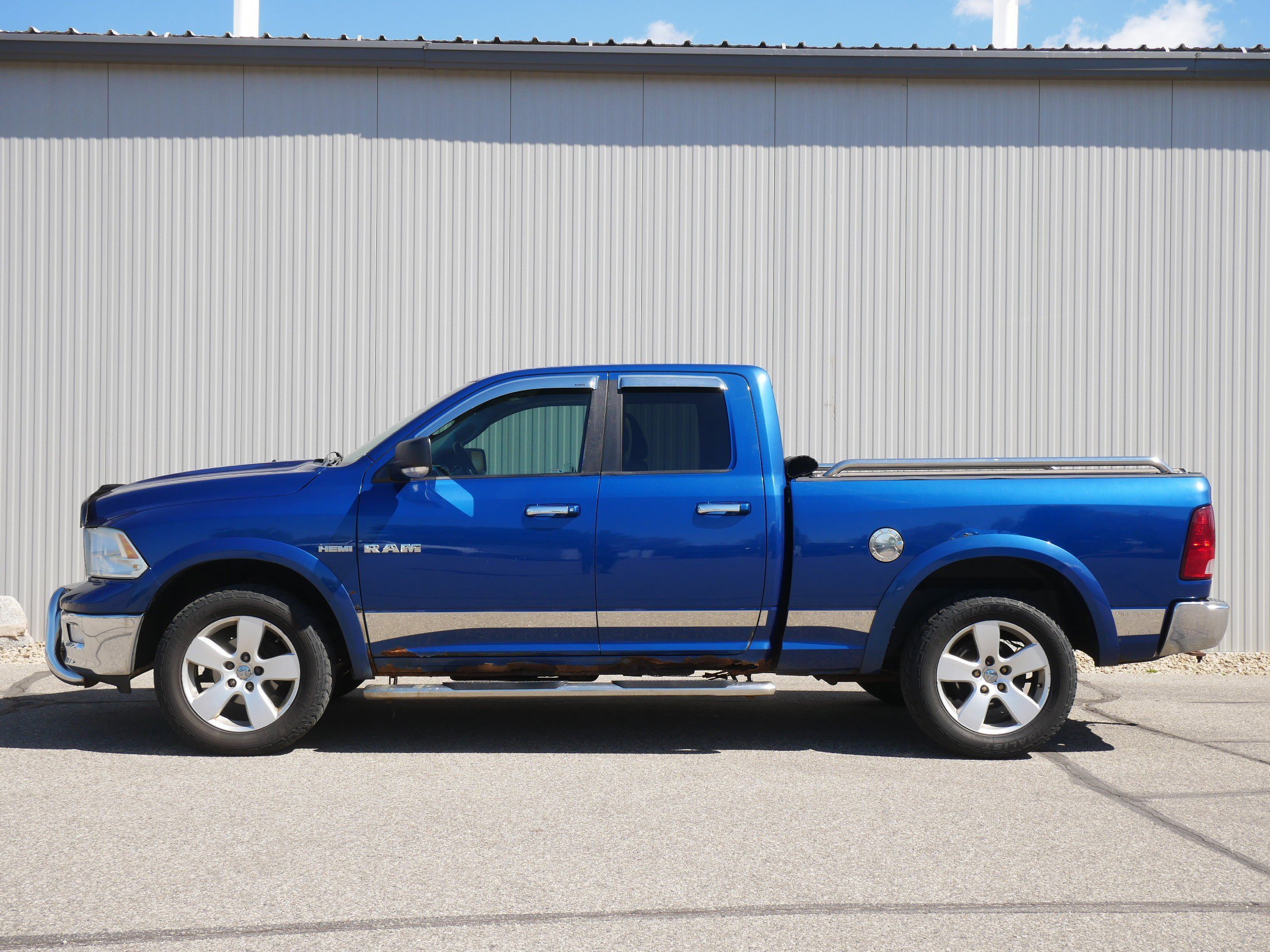 Used 2010 RAM Ram 1500 Pickup SLT with VIN 1D7RV1GT4AS128753 for sale in Hastings, Minnesota