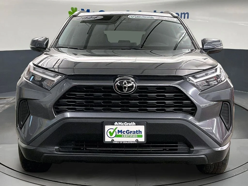 Used 2024 Gray Toyota XLE image 5