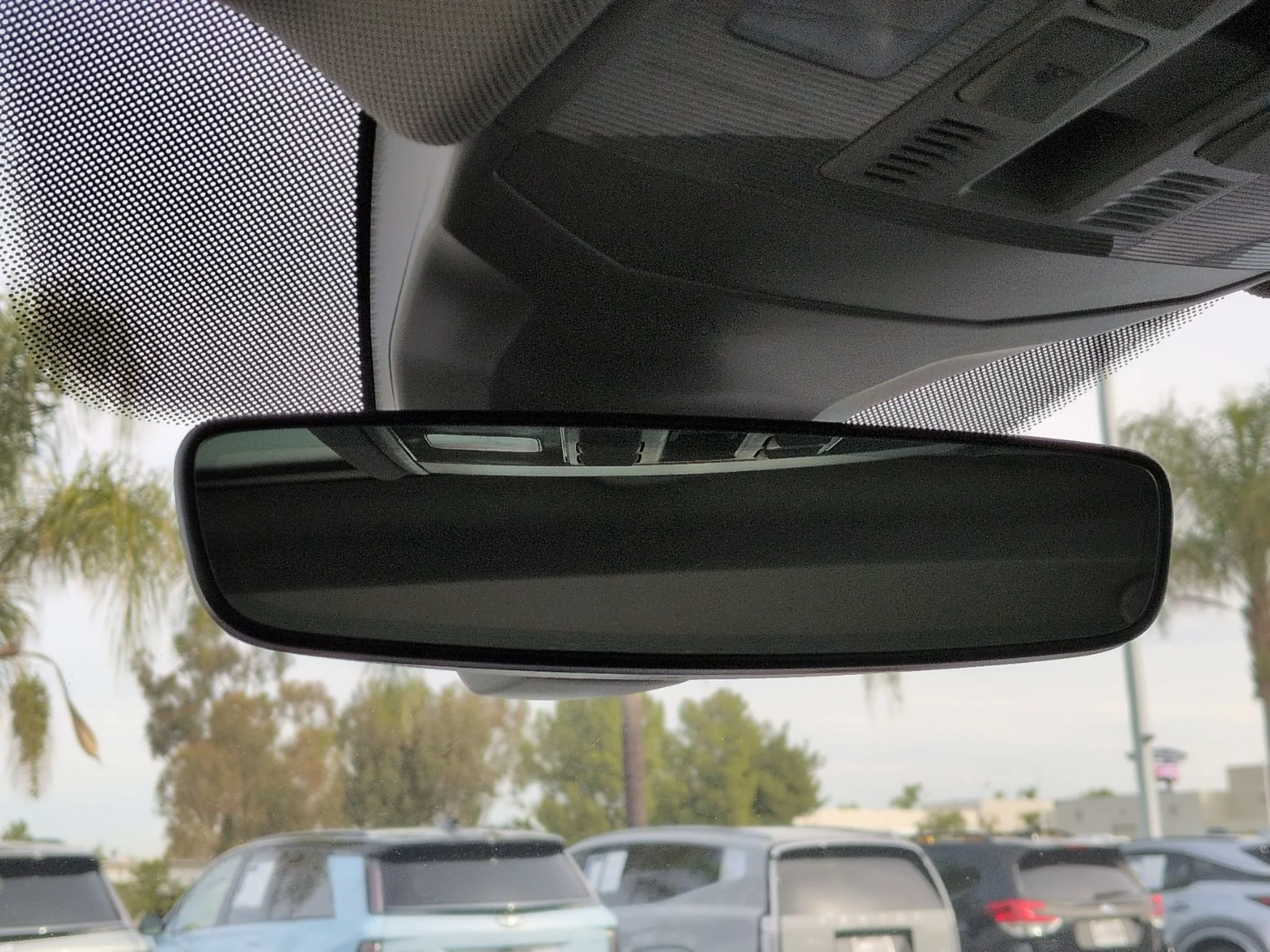 Used 2024 Deep Black Pearl Volkswagen SE w/Sunroof image 24