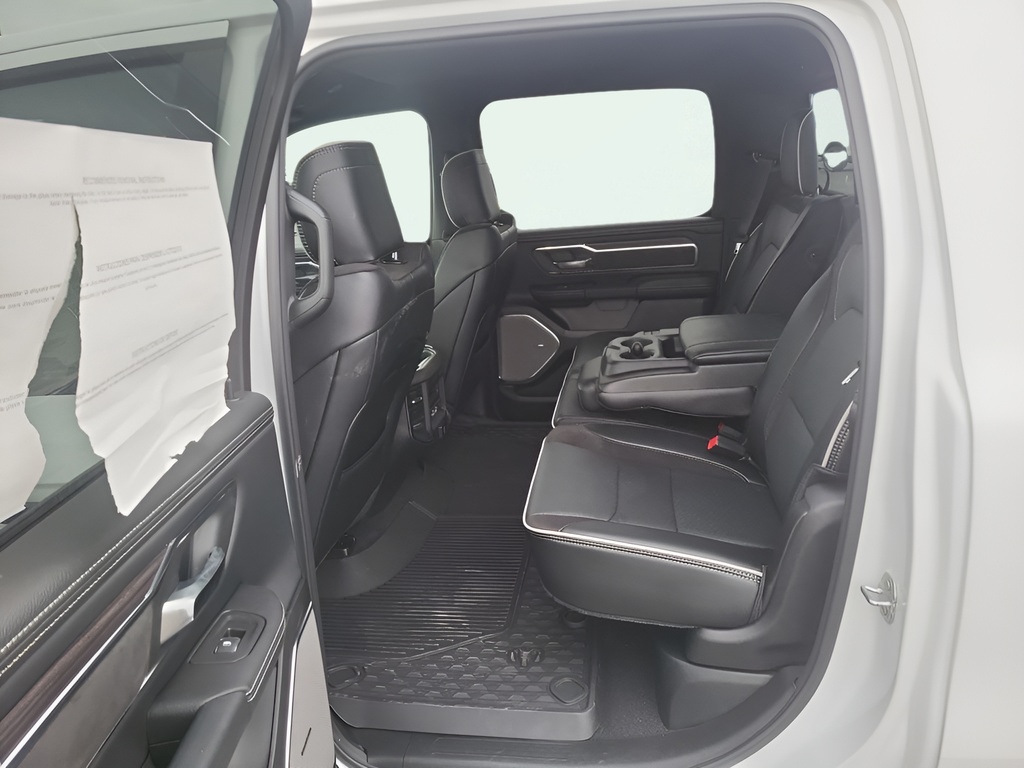 2025 RAM 1500 Laramie - Photo 17
