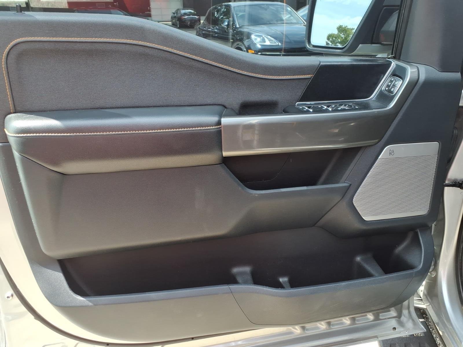 Used 2022 Iconic Silver Metallic Ford Tremor image 25