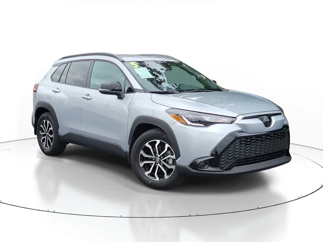 2025 Toyota Corolla Cross Hybrid SE