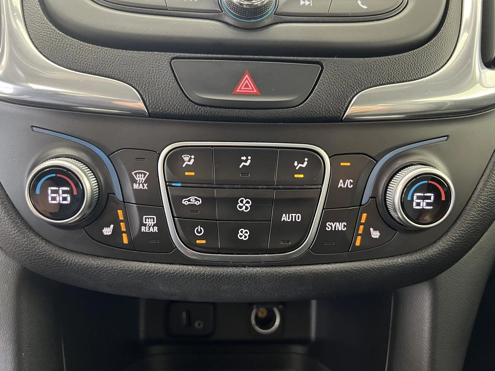 Used 2018 Cajun Red Tintcoat Chevrolet LT image 16