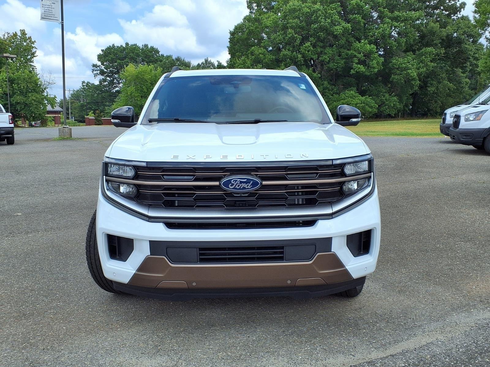 New 2026 Oxford White Ford MAX King Ranch® image 9
