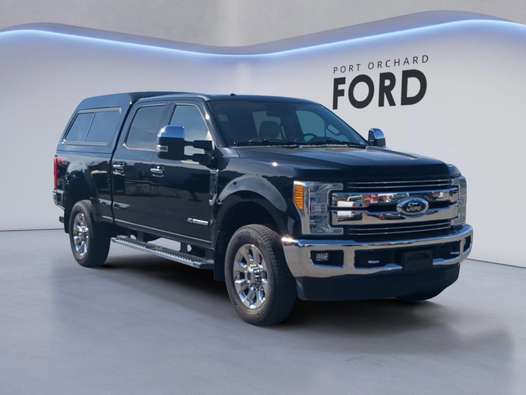 Used 2017 Black Ford Lariat image 8