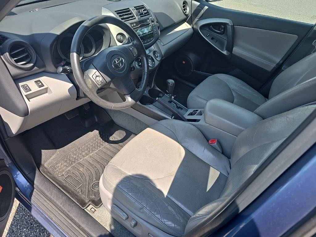Used 2011 Blue Toyota Limited image 12