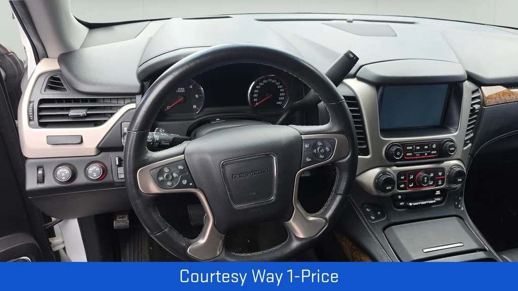 Used 2016 White GMC Denali image 7