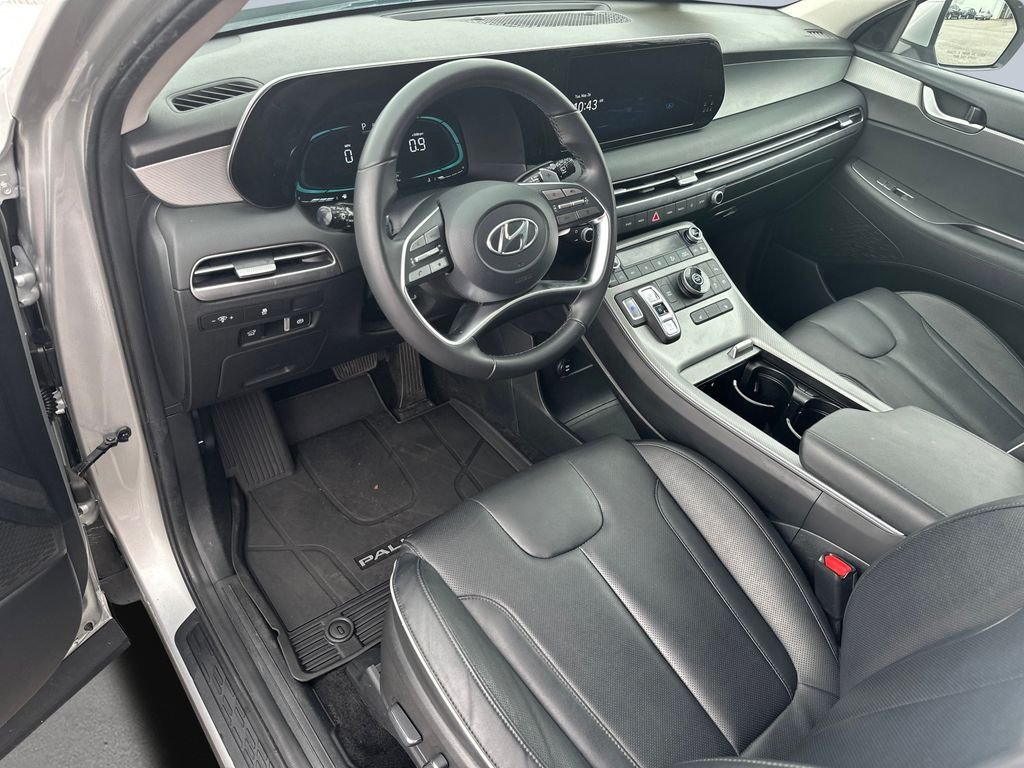 Used 2023 Typhoon Silver Hyundai SEL image 10