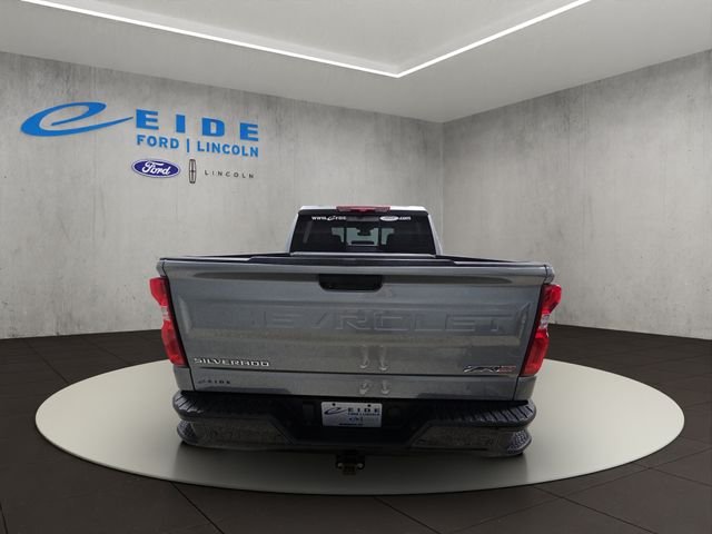 Used 2024 Gray Chevrolet ZR2 image 9