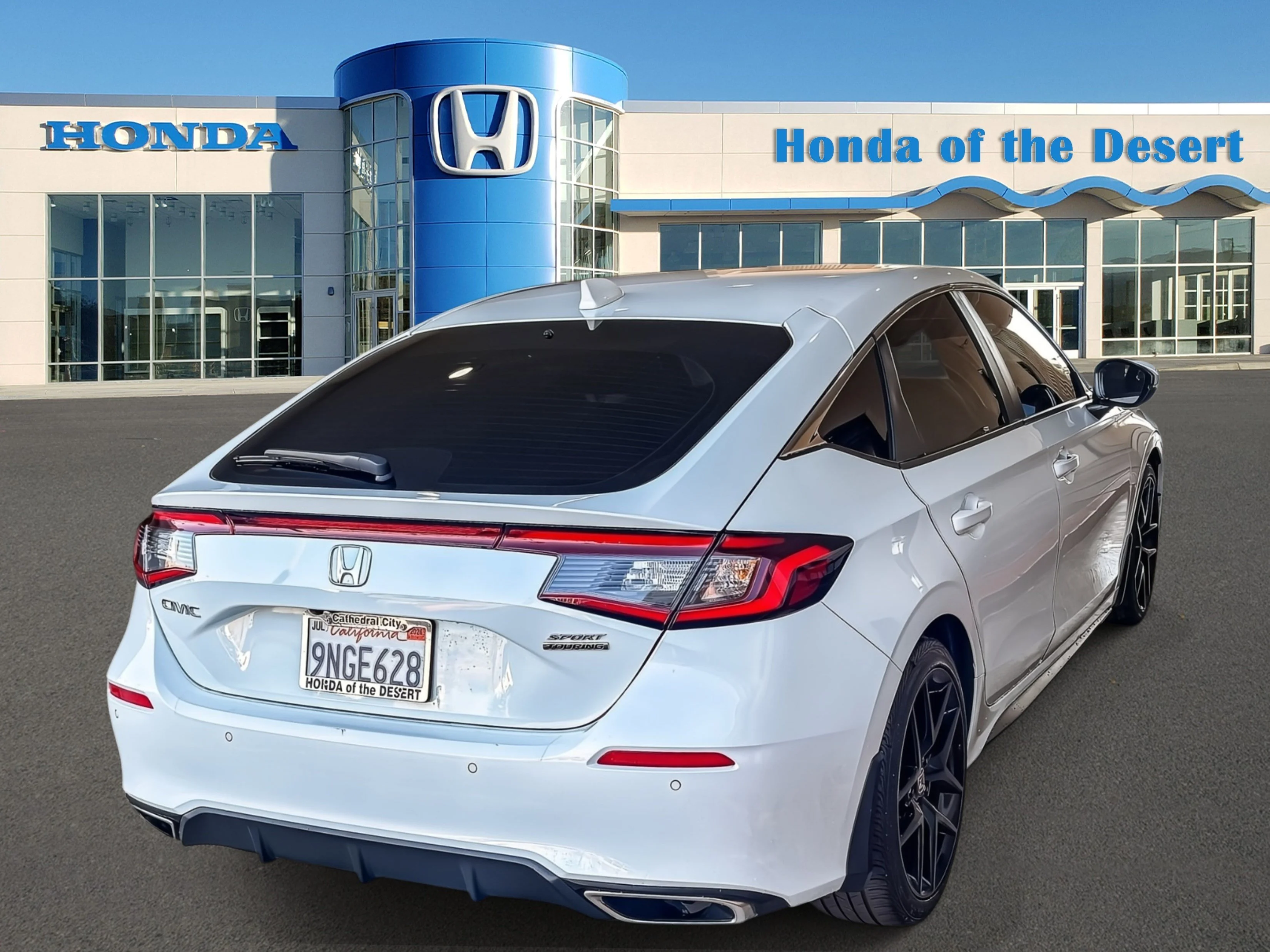 New 2026 Platinum White Pearl Honda Sport Touring image 5