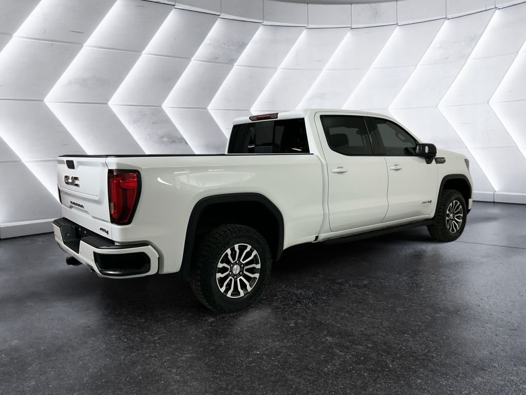 Used 2023 White GMC AT4 image 4