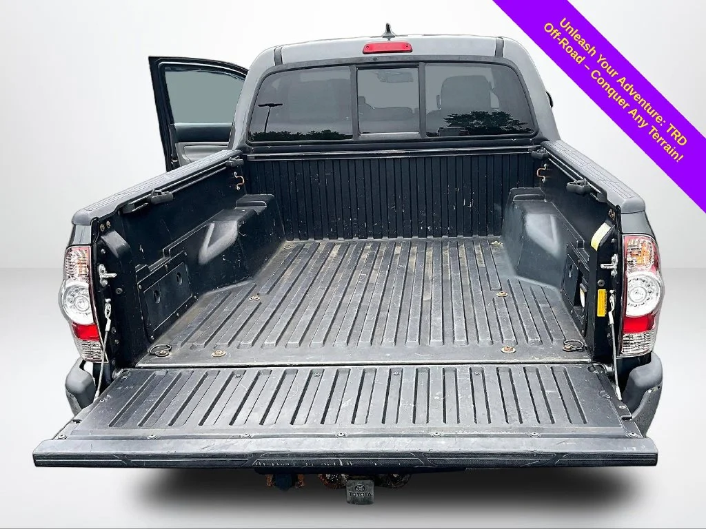 Used 2015 Gray Toyota Base image 18