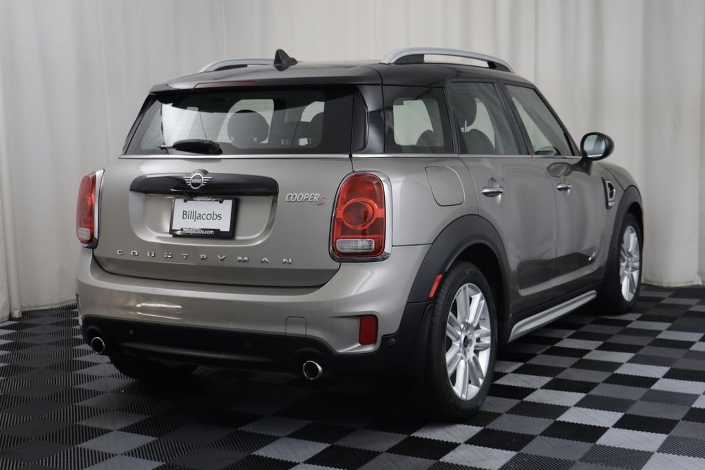 Used 2019 Silver Metallic MINI Signature image 17