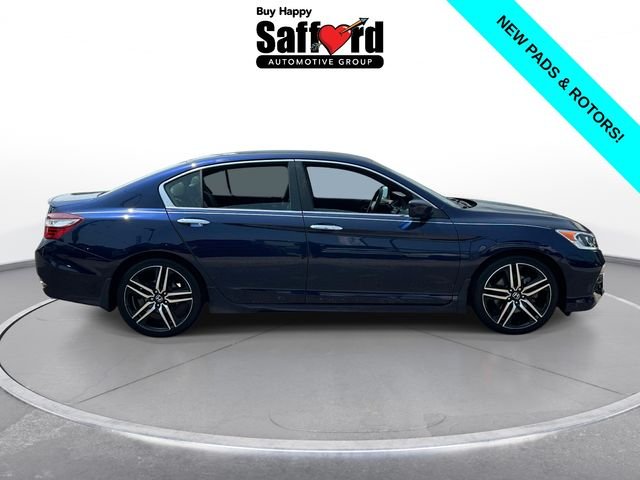Used 2017 Blue Honda Sport image 4
