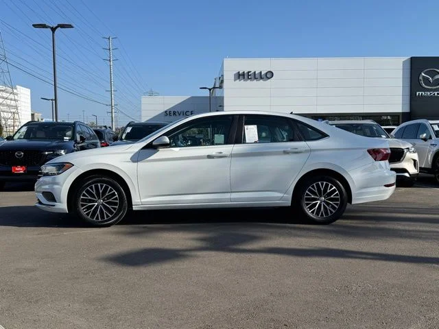 Used 2021 White Volkswagen 1.4T SE image 8