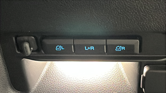 Used 2022 Agate Black Metallic Ford ST image 29