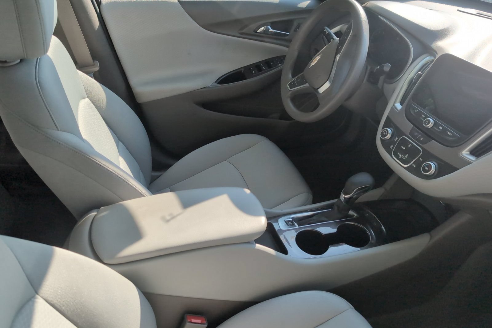 Used 2025 Lakeshore Blue Metallic Chevrolet LS image 5