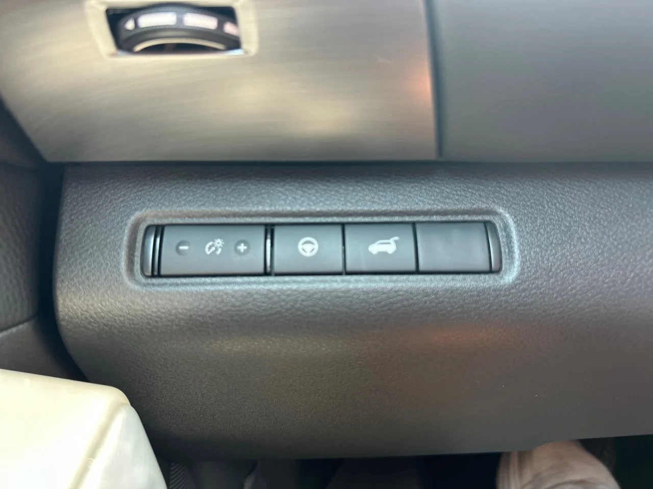 Used 2025 Gray Nissan Rock Creek image 15