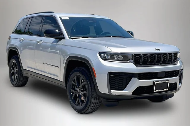 2026 Jeep Grand Cherokee Altitude