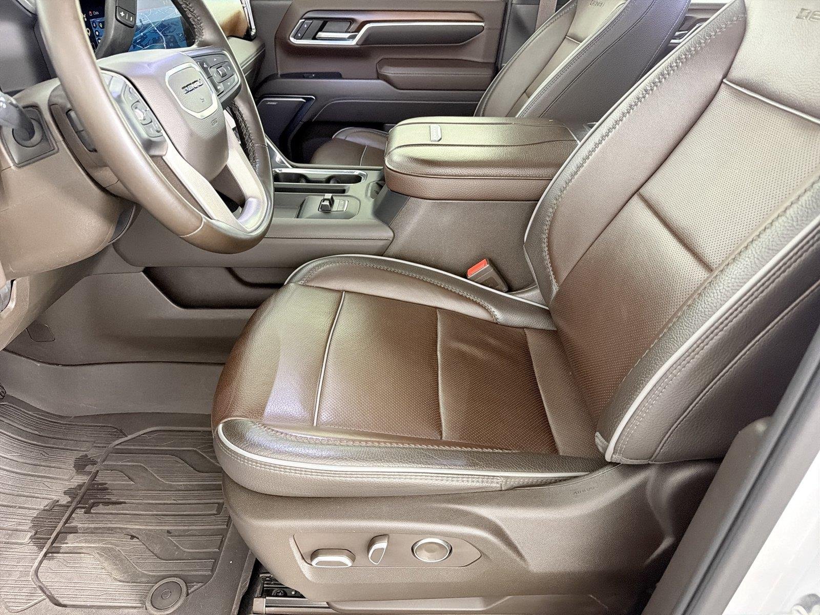 Certified Used 2024 White Frost Tricoat GMC Denali image 7