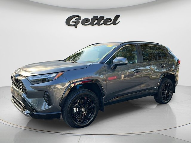 2025 Toyota RAV4 Hybrid SE
