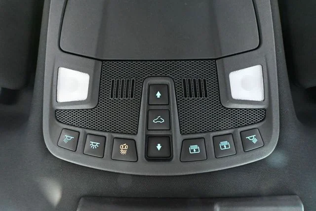 Used 2019 Red Ford Platinum image 34