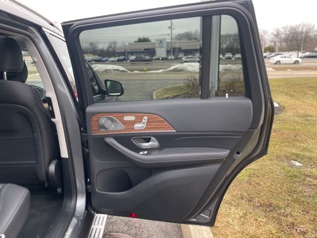 2026 Mercedes-Benz GLS Base - Photo 31