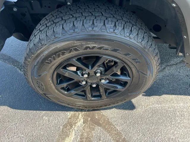 Used 2023 Gray Jeep Sport S image 15