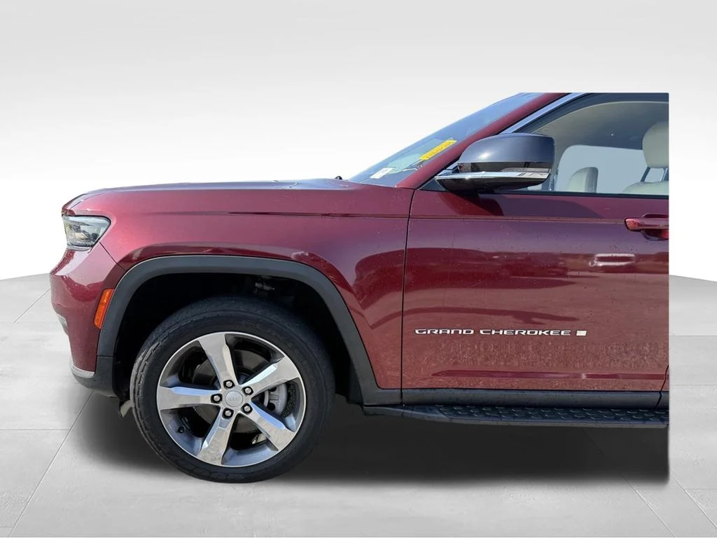 Used 2022 Red Jeep Limited image 20