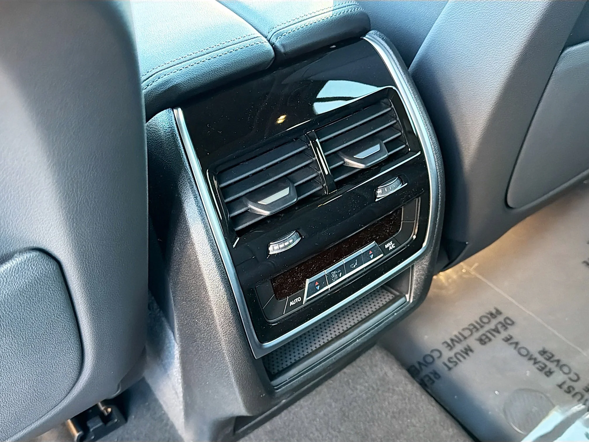 New 2026 Black Sapphire Metallic BMW xDrive40i image 19