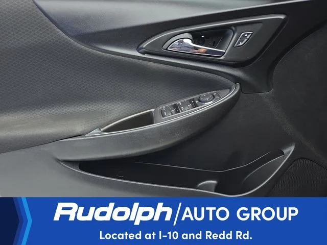 Used 2017 Red Chevrolet LT image 13
