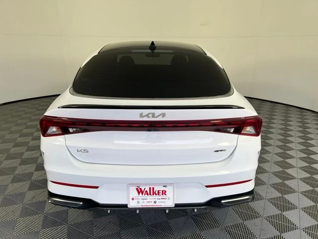 Used 2023 White Kia GT-Line image 6