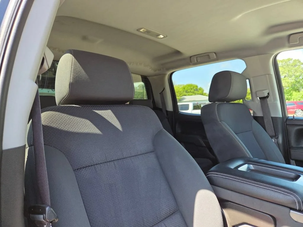 Used 2014 Onyx Black GMC SLE image 16