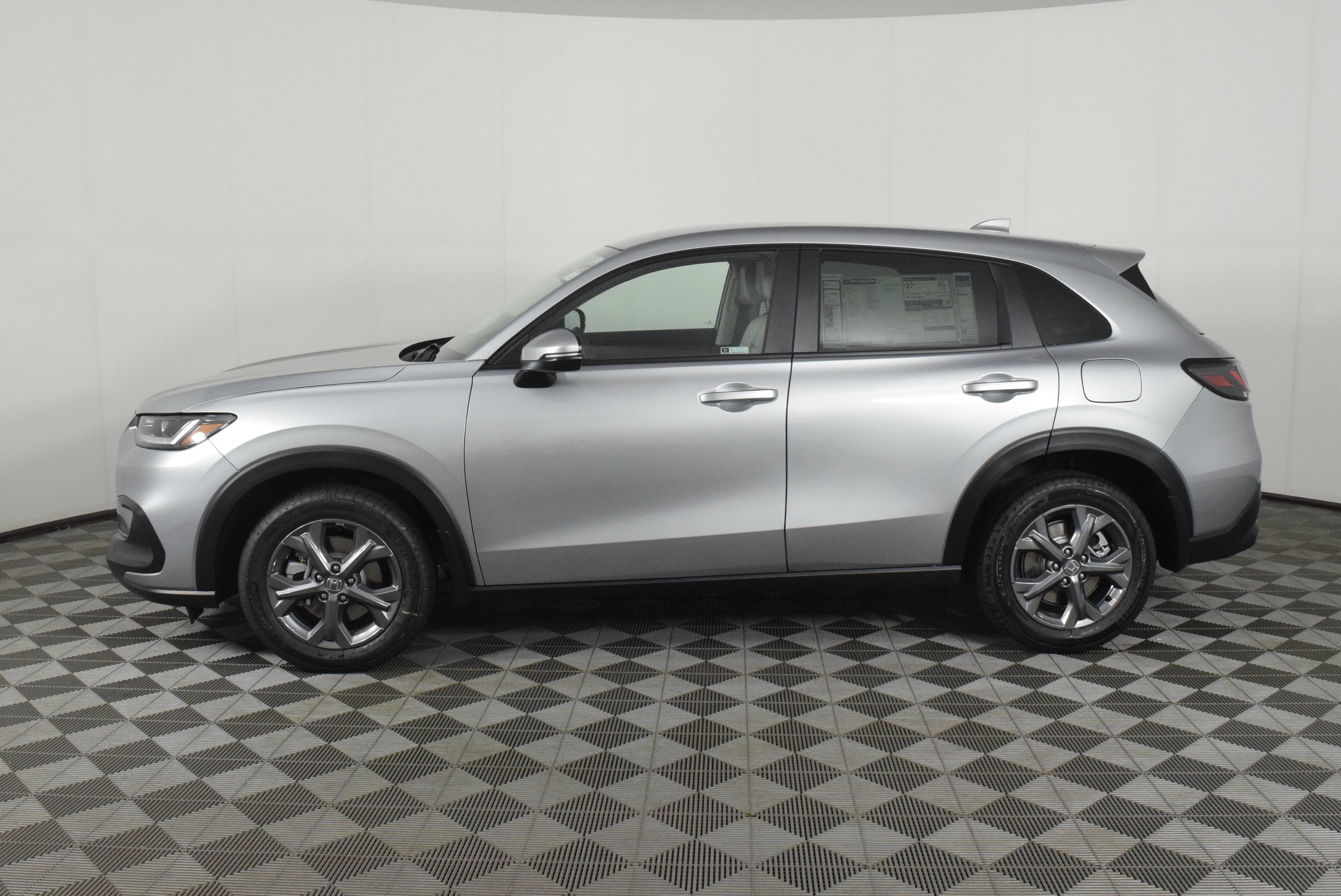 New 2027 Solar Silver Metallic Honda LX image 9