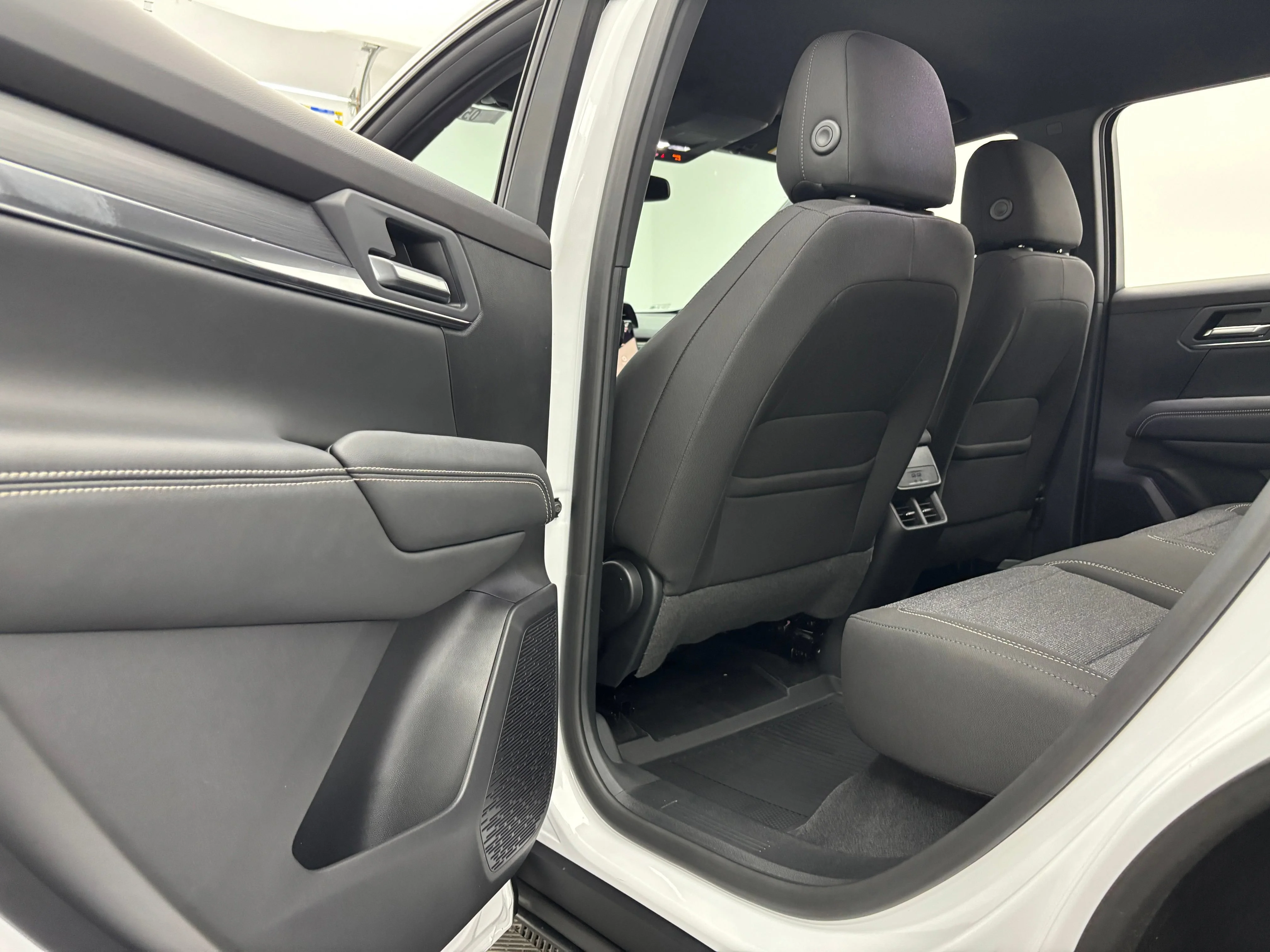 2027 GMC Terrain Elevation - Photo 34