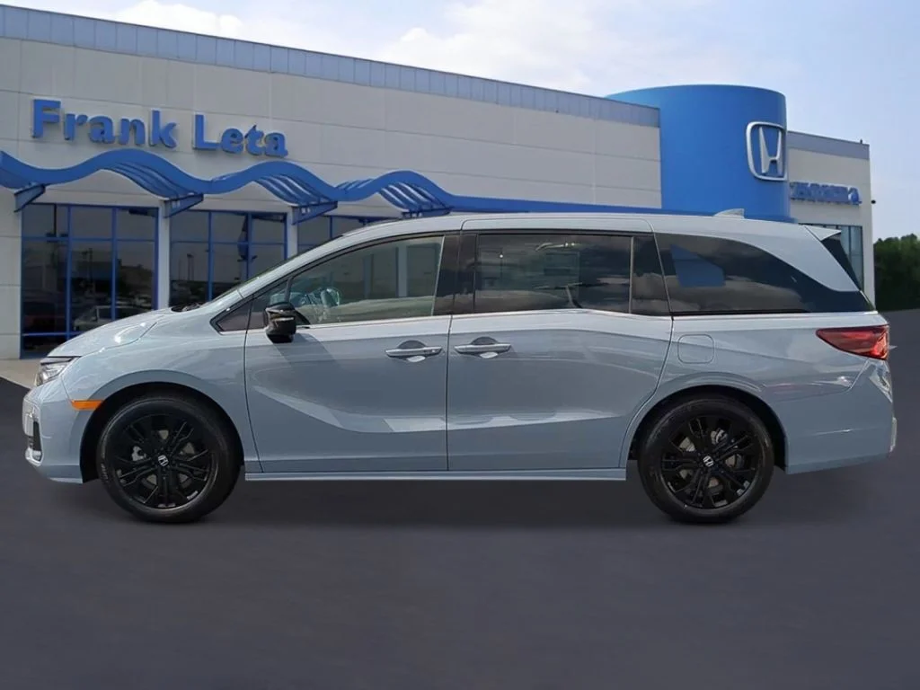 New 2026 Sonic Gray Pearl Honda Sport-L image 2