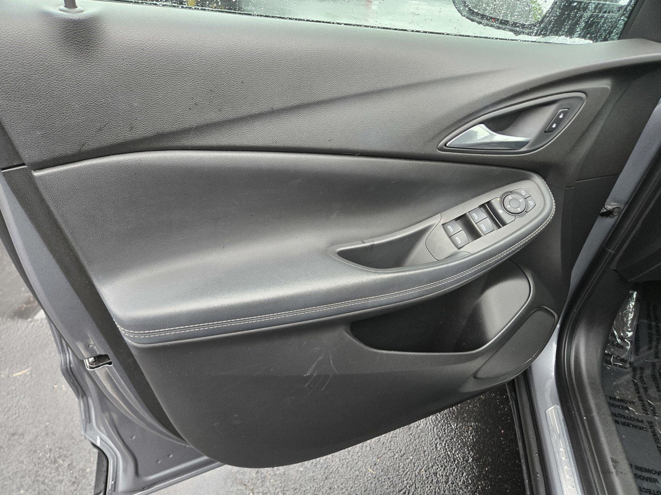 Used 2020 Satin Steel Metallic Buick Select image 35
