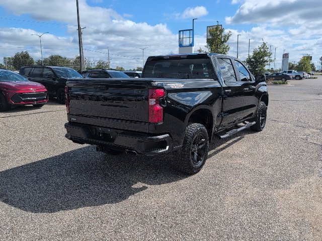 Used 2025 Black Chevrolet Custom Trail Boss image 18