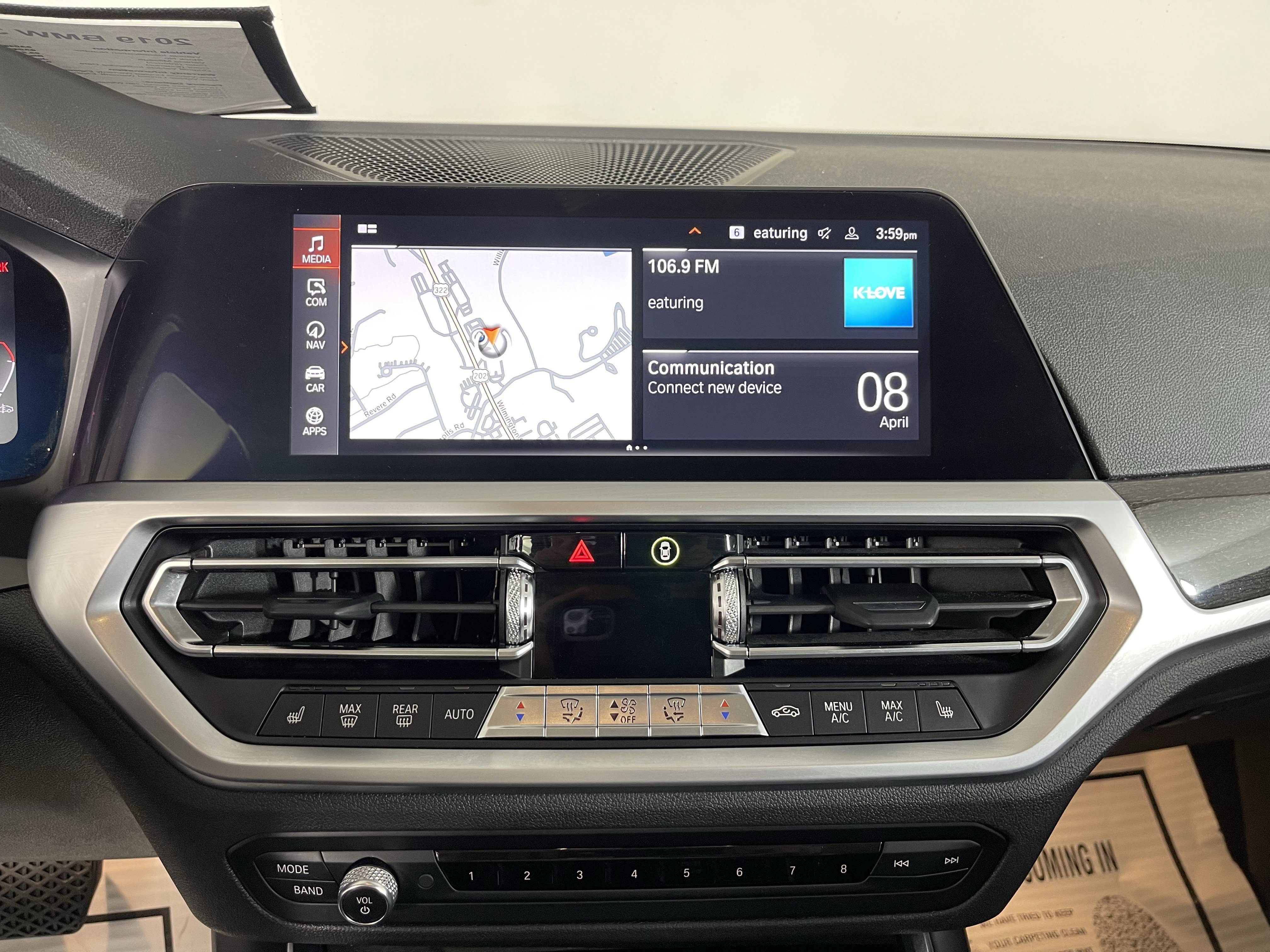 Used 2019 BLACK BMW 330i xDrive image 13