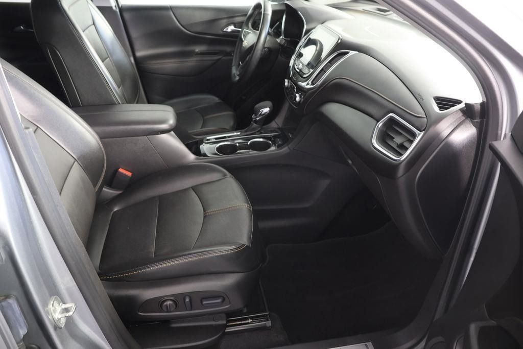Used 2023 Gray Chevrolet Premier image 25