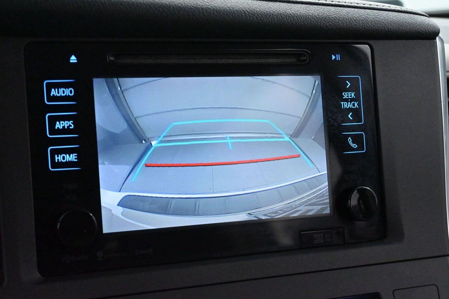 Used 2017 Blizzard Pearl Toyota XLE image 19