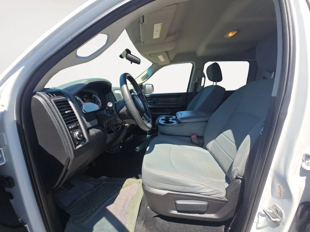 Used 2014 White Ram Express image 11