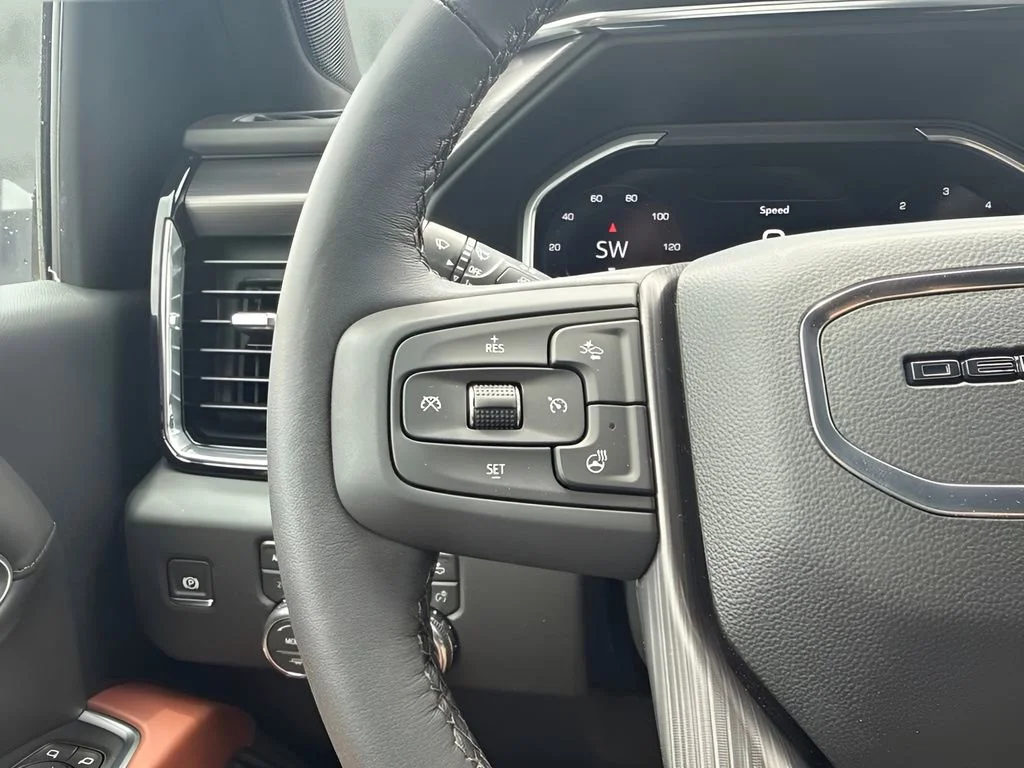 New 2026 Glacier White Tricoat GMC Denali Ultimate image 28