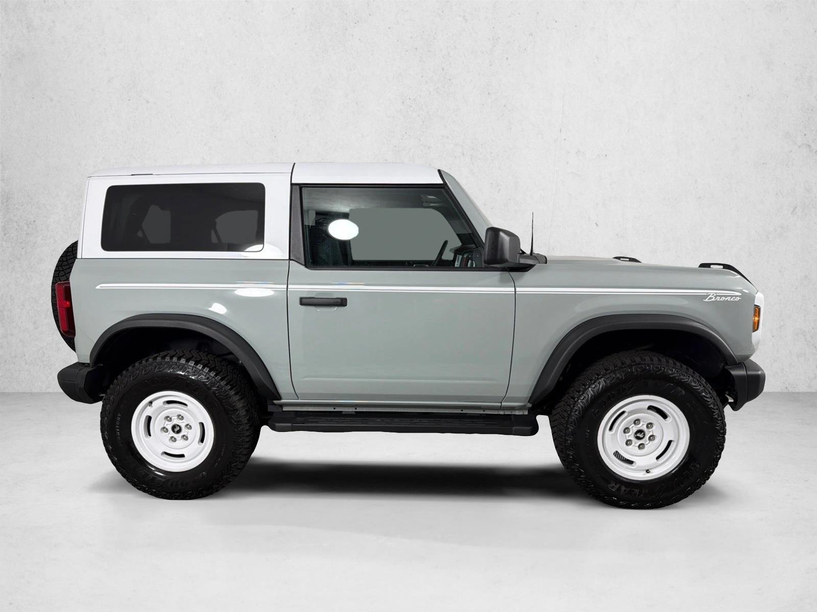 Used 2024 Cactus Gray Ford Heritage Edition image 3