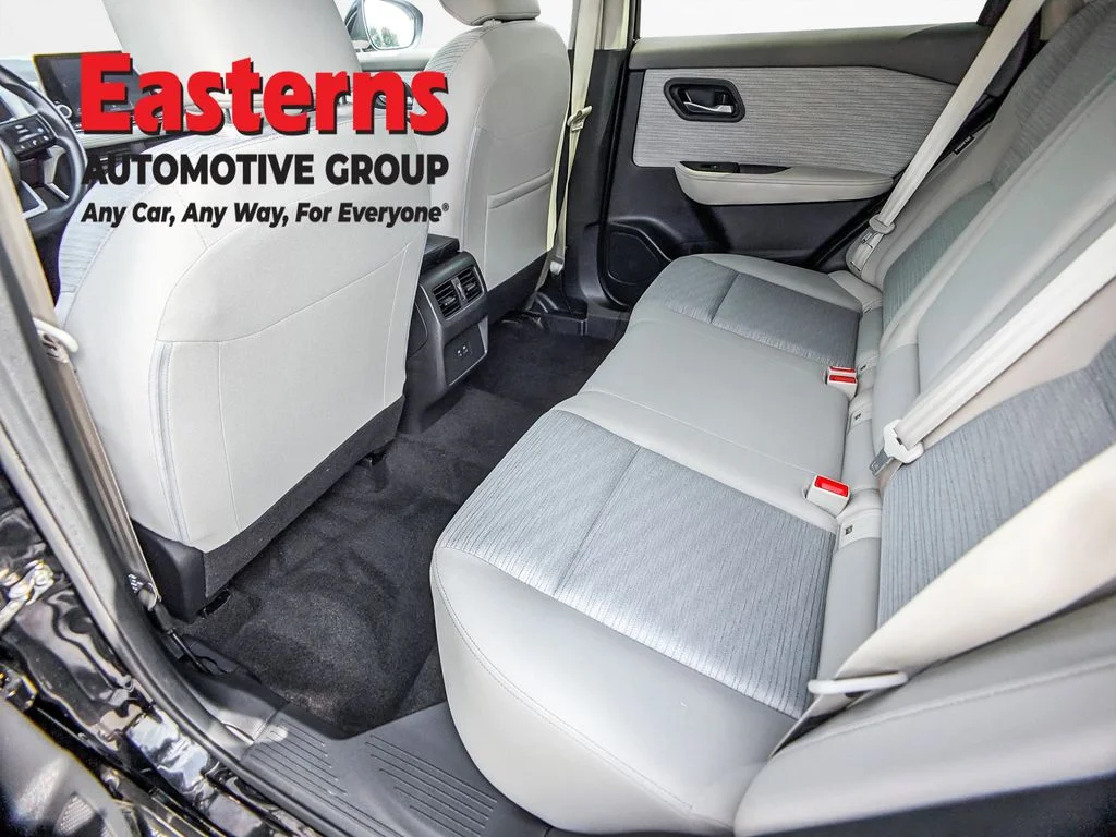 Used 2023 Black Nissan SV image 17