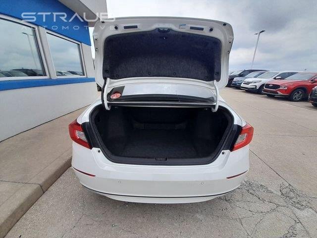 Used 2019 Platinum White Pearl Honda Touring image 49
