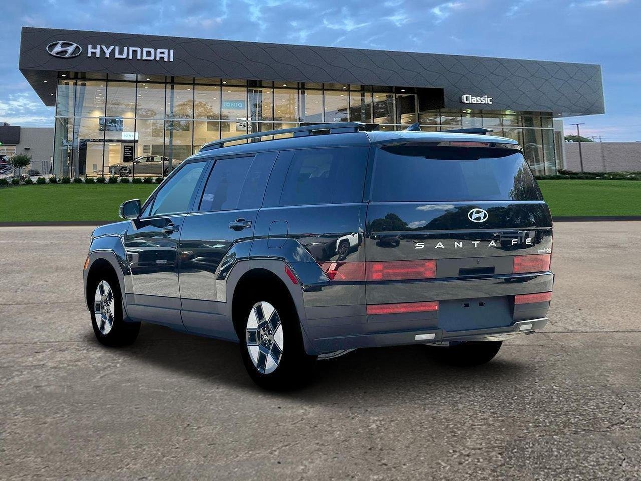 New 2026 Phantom Black Hyundai SEL image 5