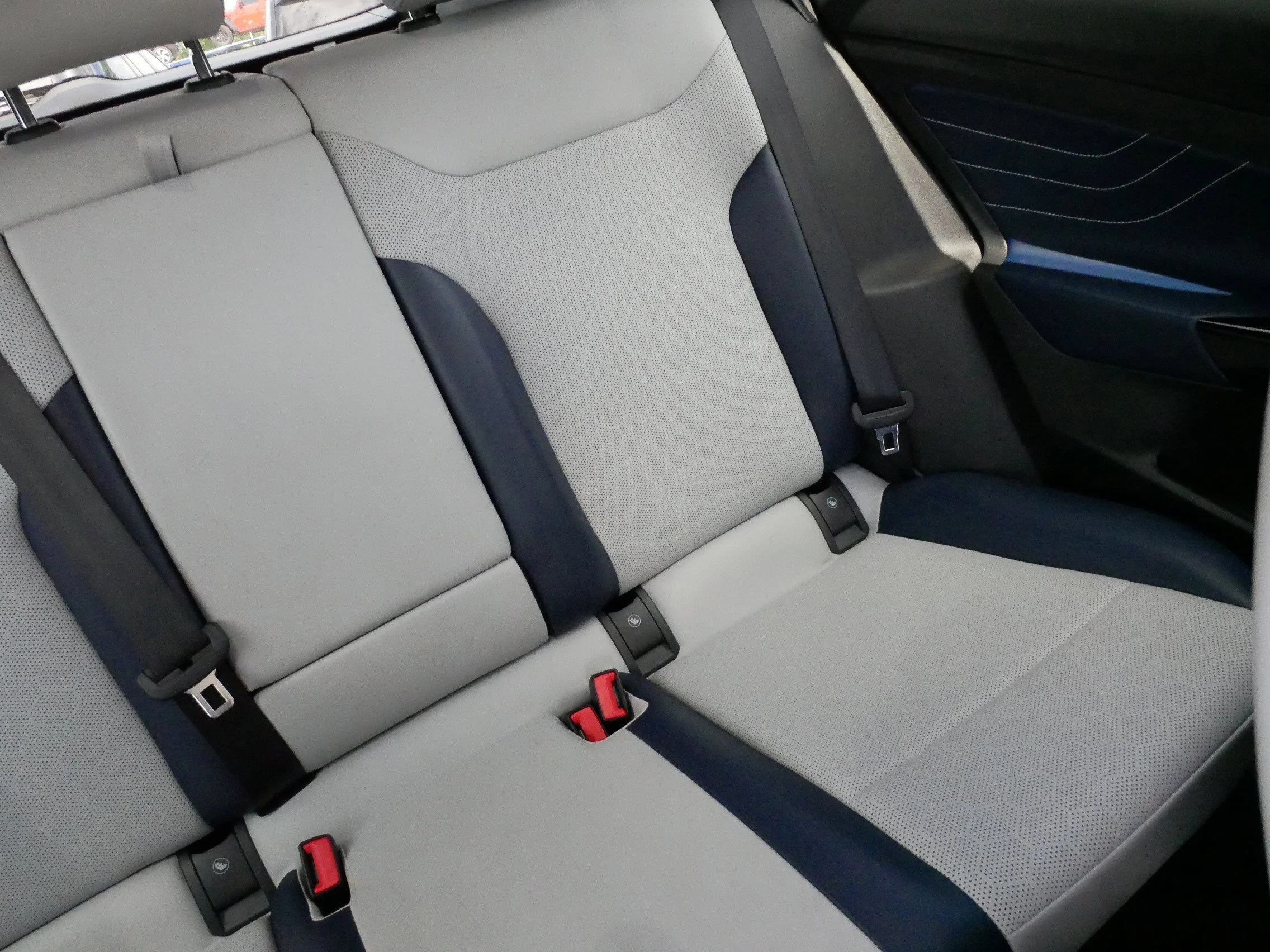 Certified Used 2025 Pure Gray Volkswagen Pro S image 14
